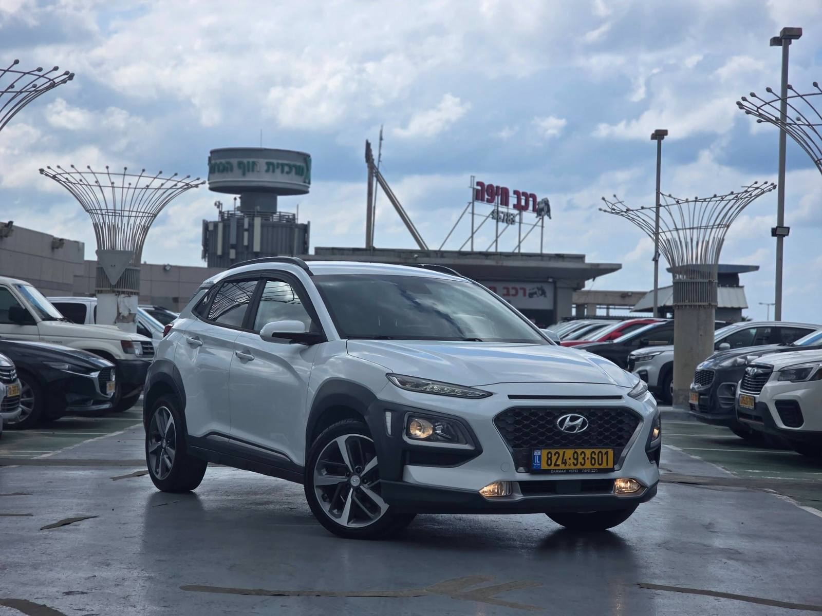 יונדאי KONA