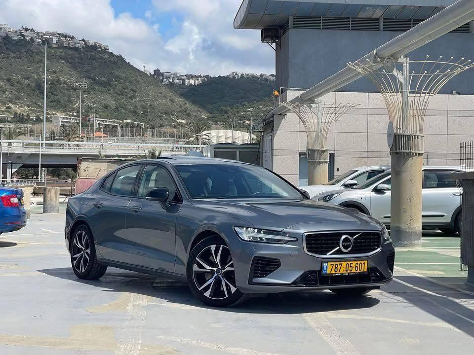 וולוו S60